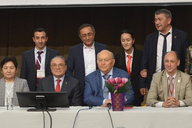 The KRSU hosted «Dialogues on Internal Medicine»